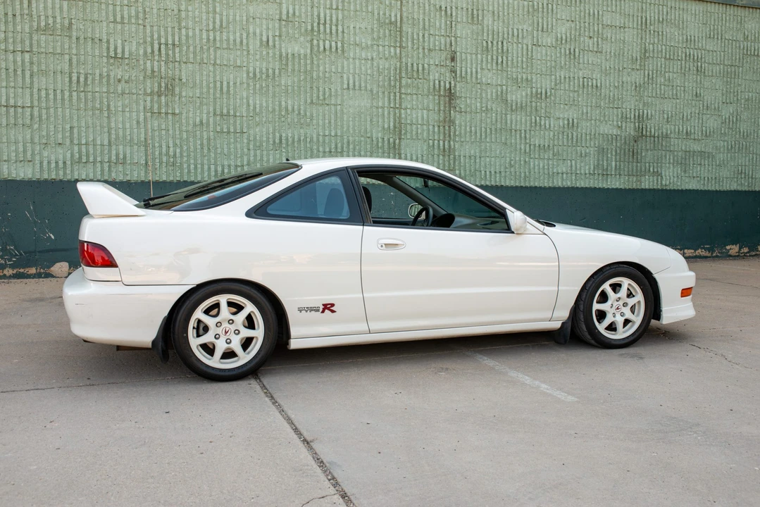 1998 Acura Integra Type R 3rd Gen - Image 7 of 31