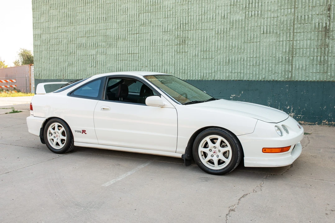 1998 Acura Integra Type R 3rd Gen - Image 10 of 31