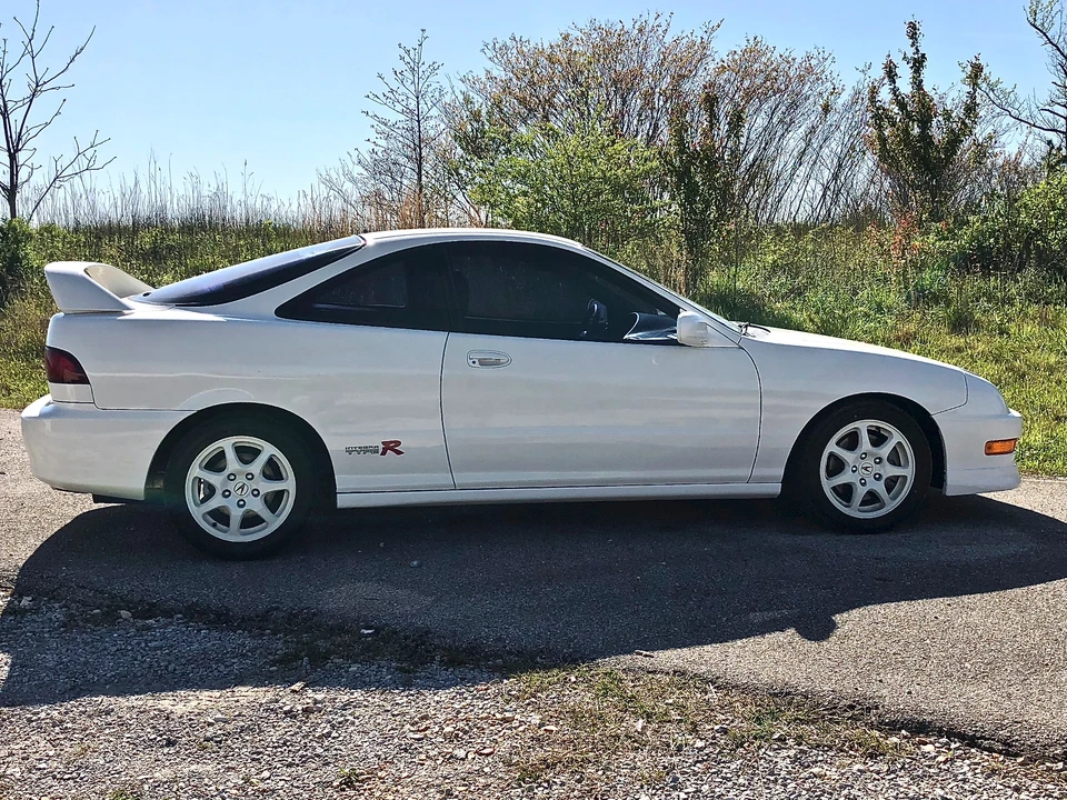 1998 Acura Integra Type R 3rd Gen - Image 9 of 31