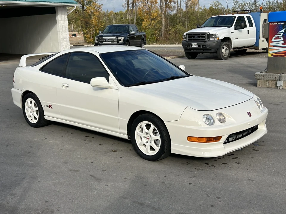 1998 Acura Integra Type R 3rd Gen - Image 2 of 31