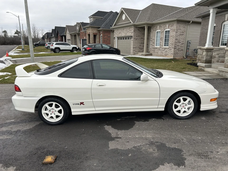 1998 Acura Integra Type R 3rd Gen - Image 14 of 31