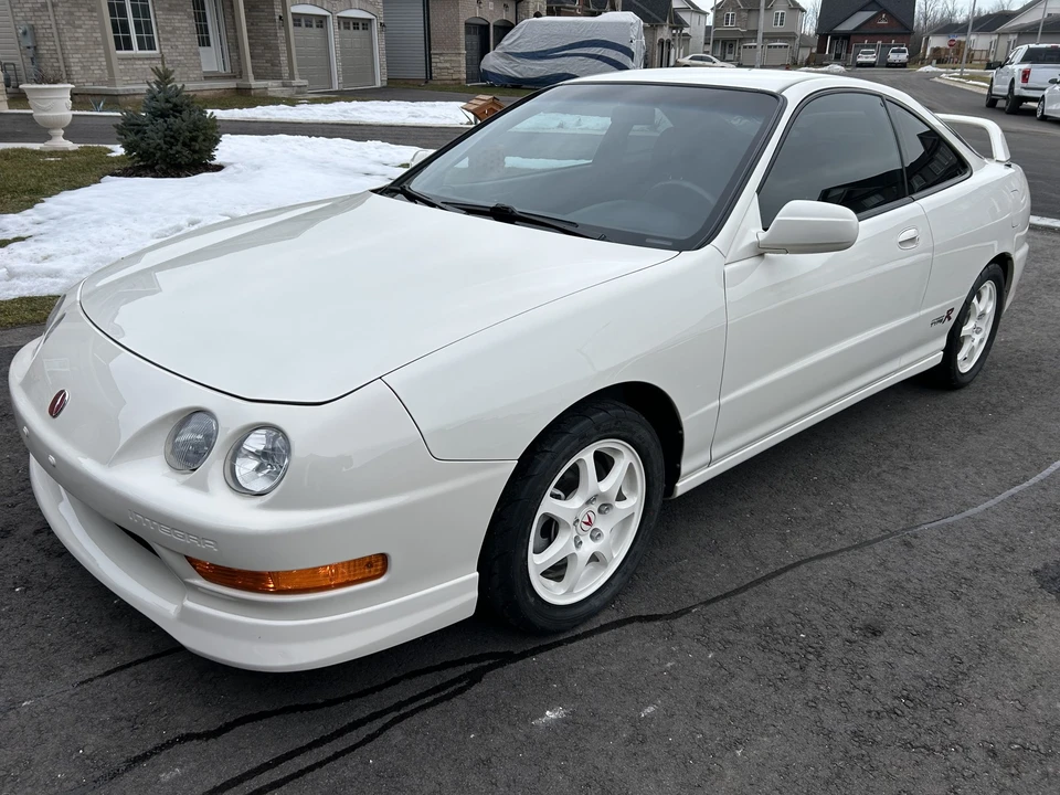 1998 Acura Integra Type R 3rd Gen - Image 17 of 31