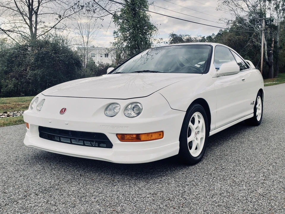 1998 Acura Integra Type R 3rd Gen - Image 3 of 31
