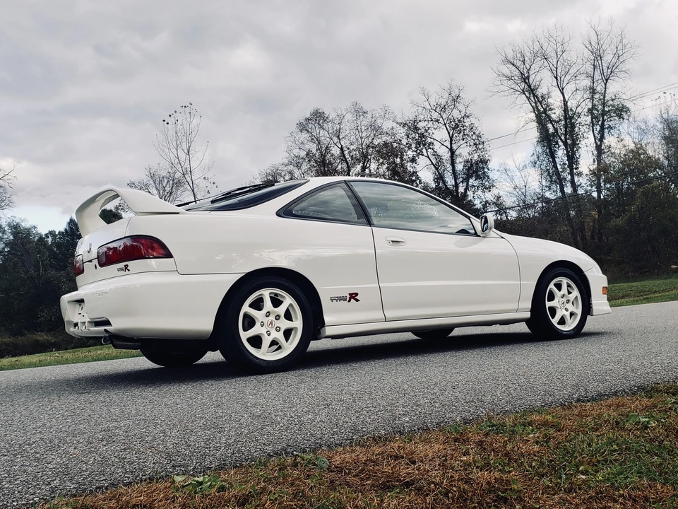 1998 Acura Integra Type R 3rd Gen - Image 16 of 31
