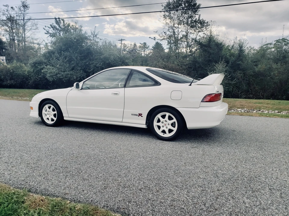 1998 Acura Integra Type R 3rd Gen - Image 9 of 31
