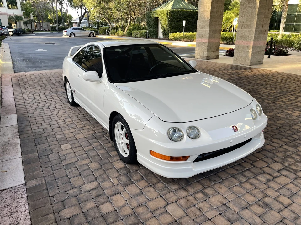 1998 Acura Integra Type R 3rd Gen - Image 14 of 31