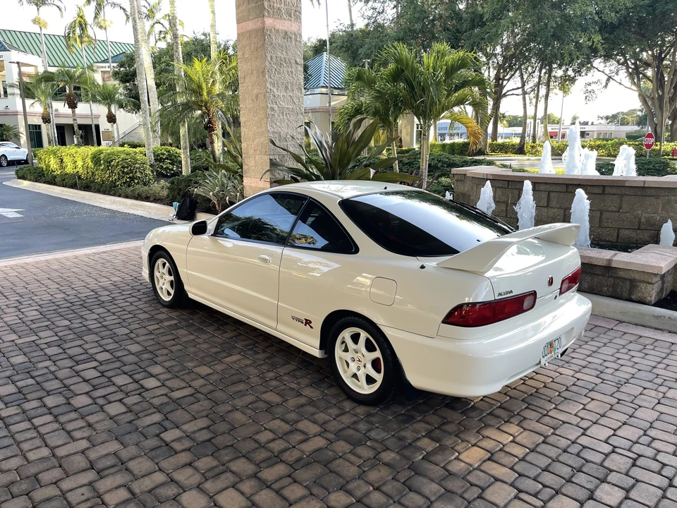 1998 Acura Integra Type R 3rd Gen - Image 6 of 31