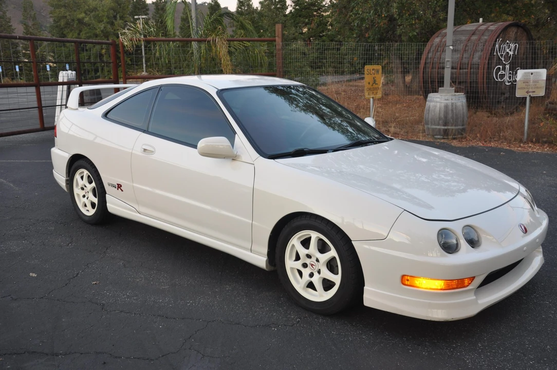 1998 Acura Integra Type R 3rd Gen - Image 18 of 31