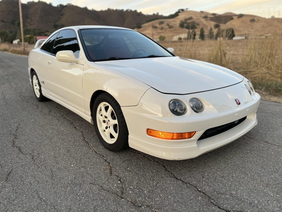 1998 Acura Integra Type R 3rd Gen - Image 7 of 31
