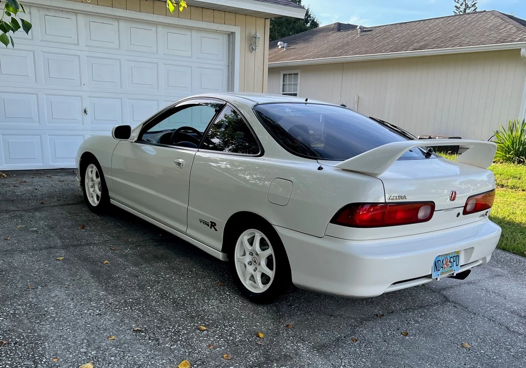 1998 Acura Integra Type R 3rd Gen - Image 5 of 31