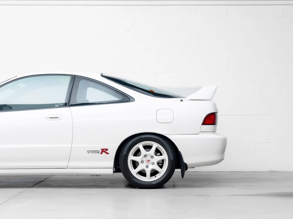 1998 Acura Integra Type R 3rd Gen - Image 15 of 31