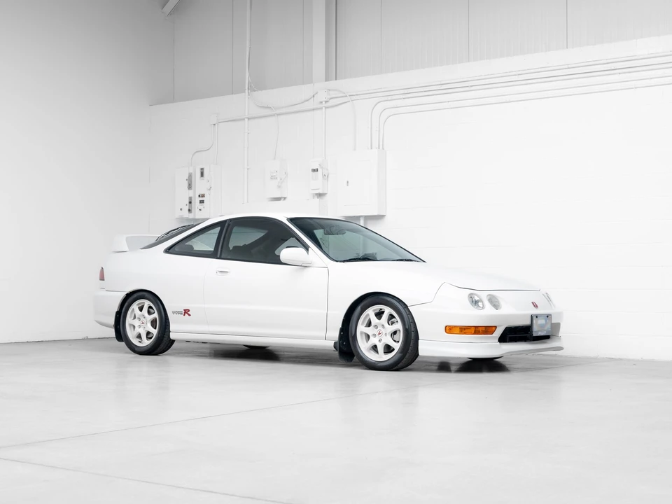 1998 Acura Integra Type R 3rd Gen - Image 2 of 31