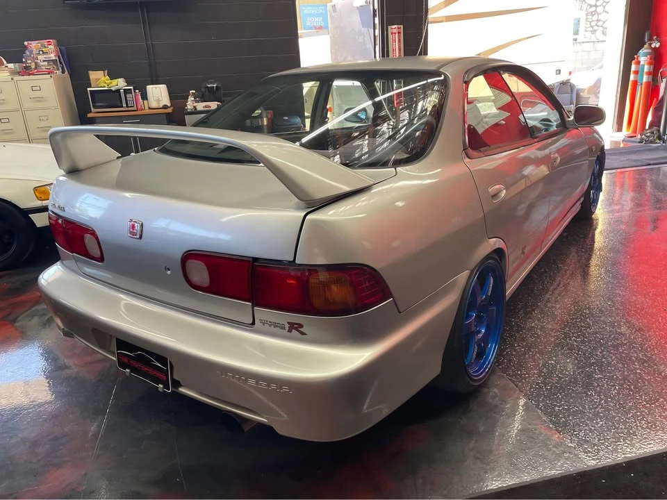 1998 Acura Integra Type R 3rd Gen - Image 2 of 20