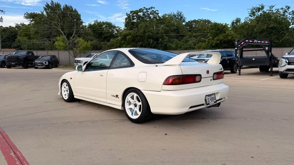 1998 Acura Integra Type R 3rd Gen - Image 3 of 12