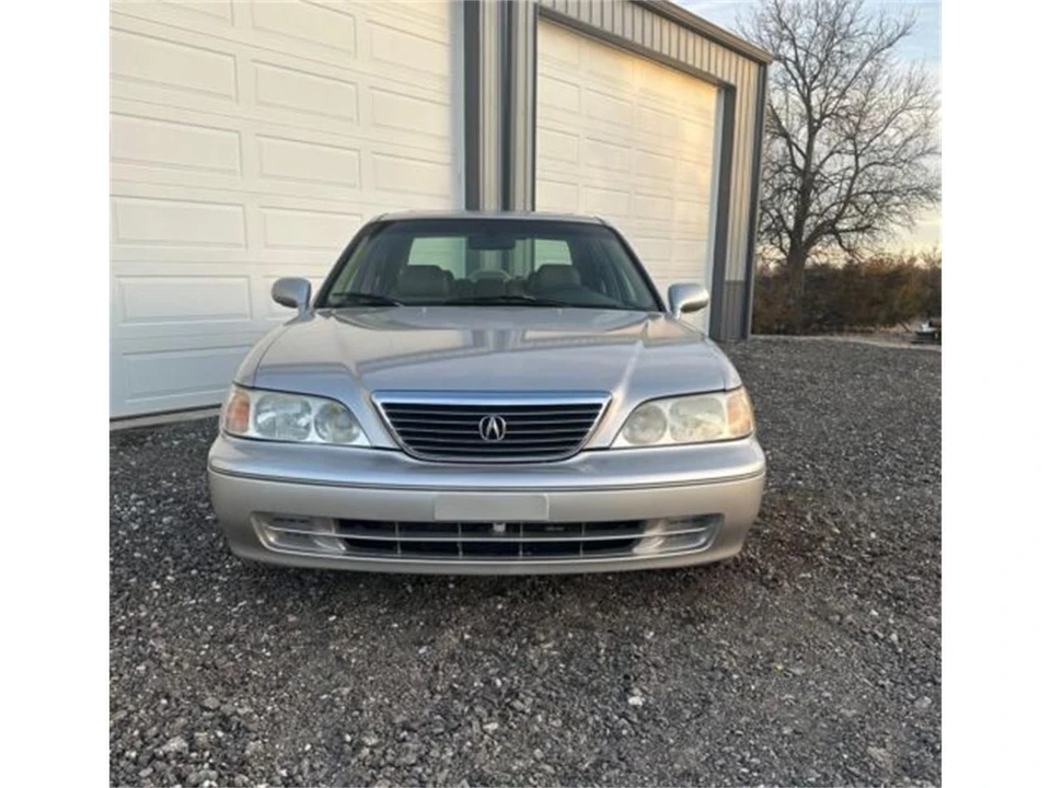 1998 Acura RL 1st Gen - Image 4 of 18