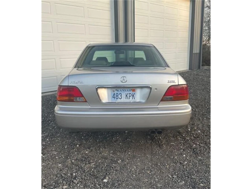 1998 Acura RL 1st Gen - Image 6 of 18