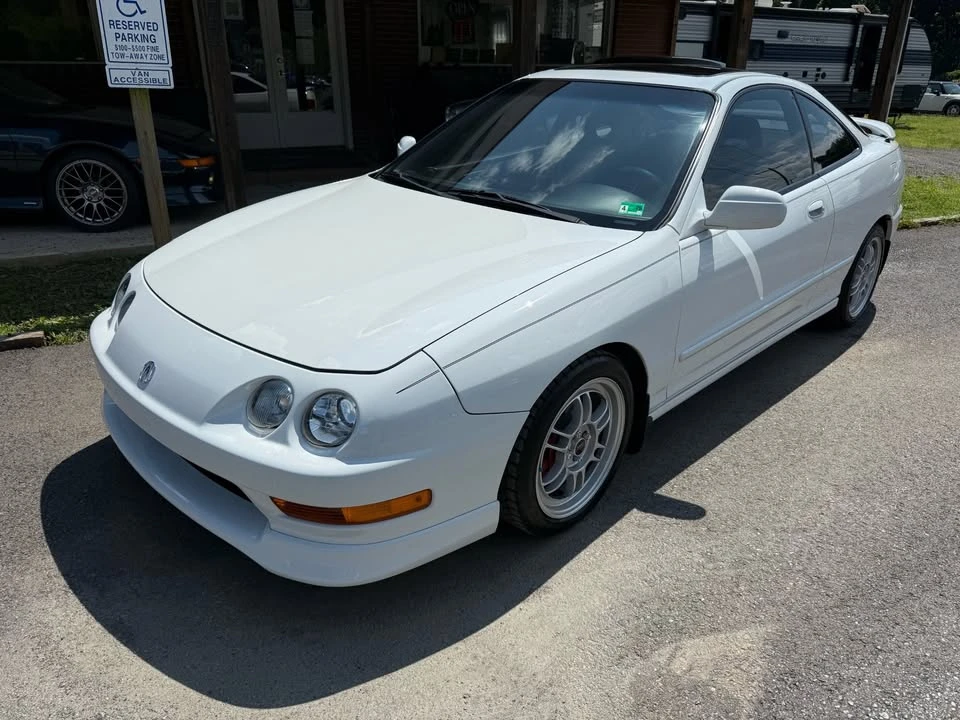 1998 Acura Integra 3rd Gen - Image 2 of 20
