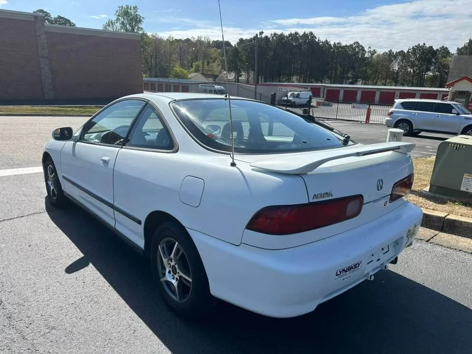 1998 Acura Integra 3rd Gen - Image 4 of 9