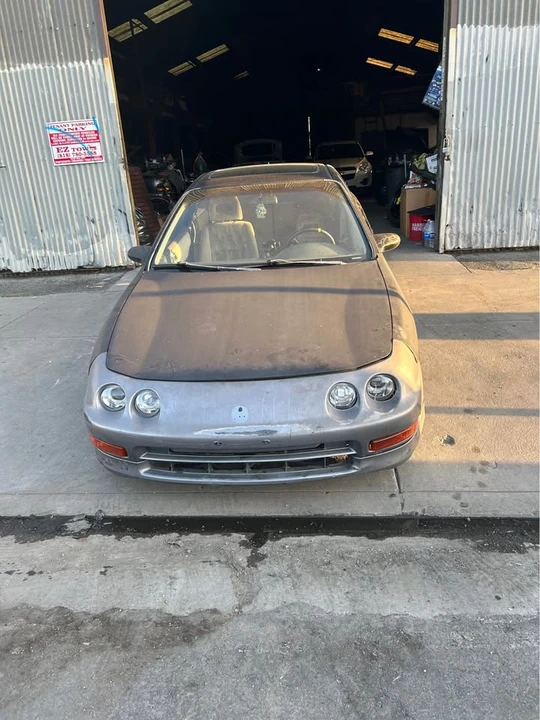 1998 Acura Integra 3rd Gen - Image 4 of 9