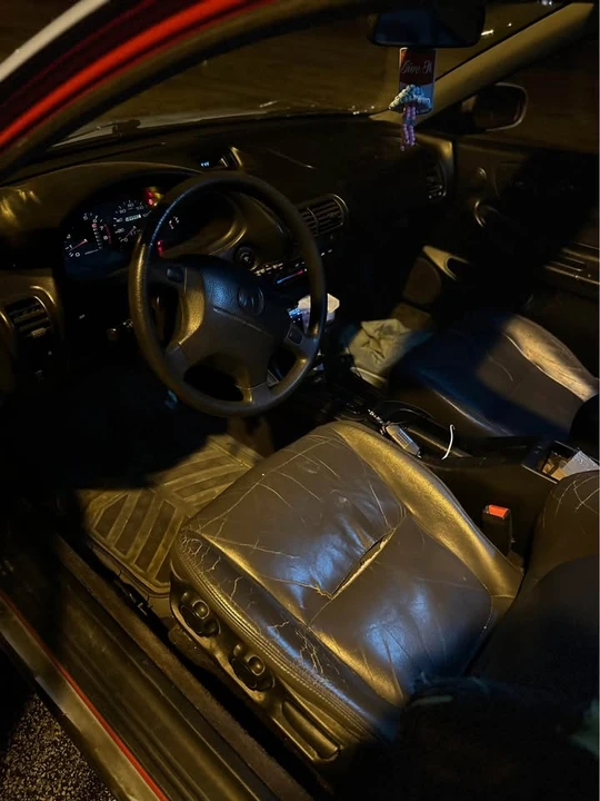 1998 Acura Integra 3rd Gen - Image 16 of 19