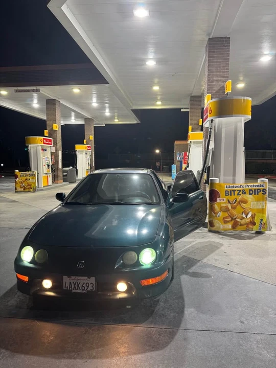 1998 Acura Integra 3rd Gen - Image 4 of 10