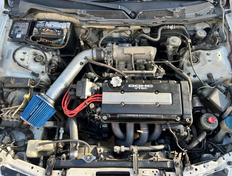 1998 Acura Integra 3rd Gen - Image 2 of 12