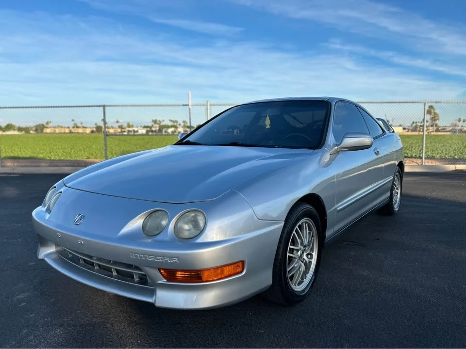 1998 Acura Integra 3rd Gen - Image 2 of 13