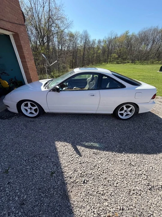 1998 Acura Integra 3rd Gen - Image 5 of 8