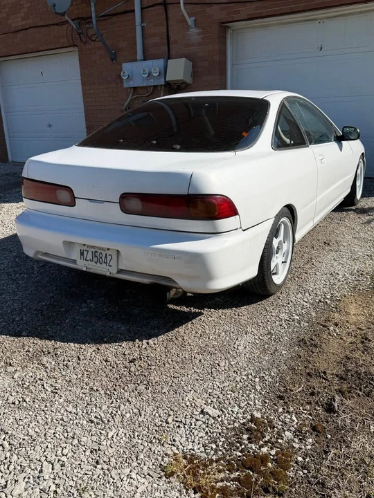 1998 Acura Integra 3rd Gen - Image 2 of 8