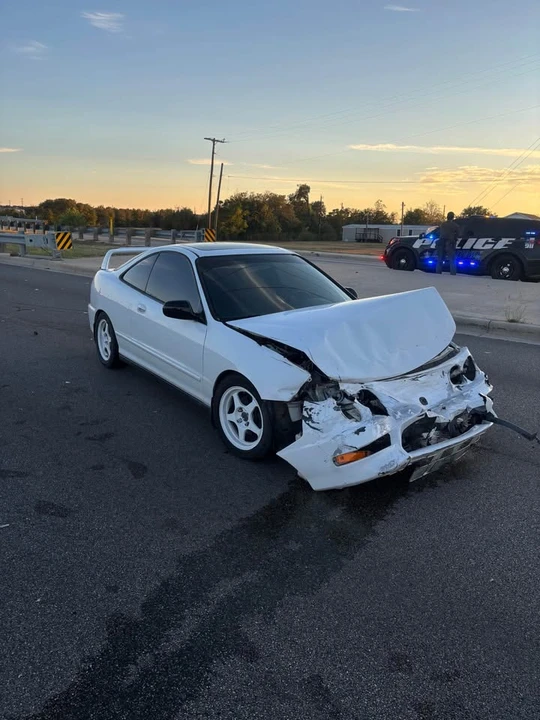 1998 Acura Integra 3rd Gen - Image 2 of 6