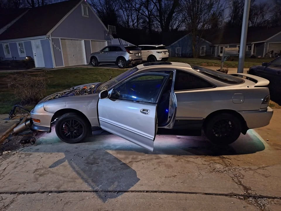 1998 Acura Integra 3rd Gen - Image 2 of 11