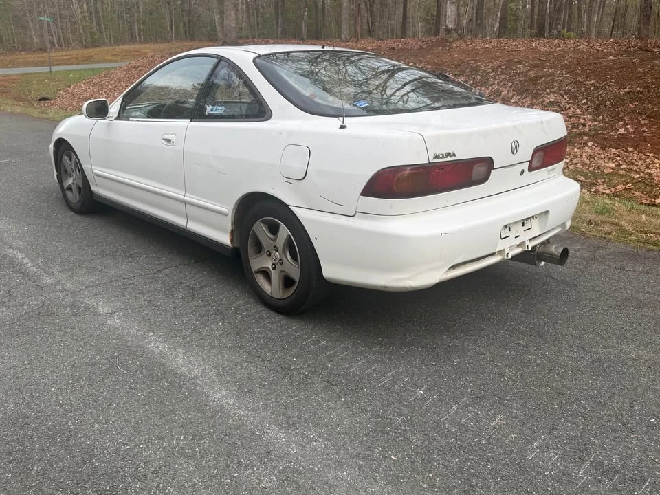 1998 Acura Integra 3rd Gen - Image 2 of 4