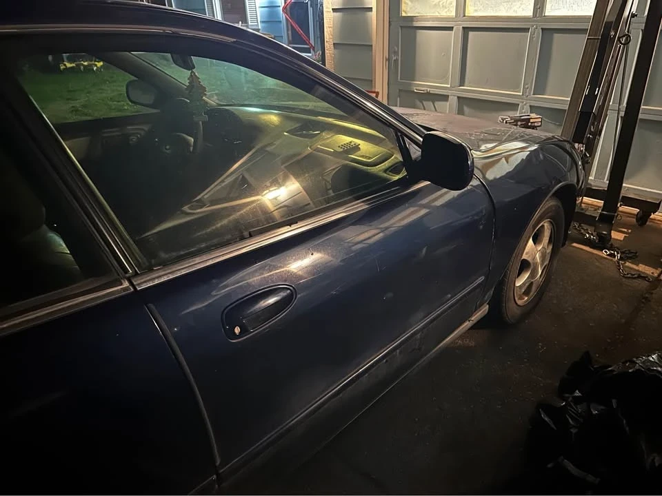 1998 Acura Integra 3rd Gen - Image 2 of 9