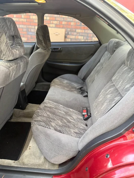 1998 Acura Integra 3rd Gen - Image 18 of 20