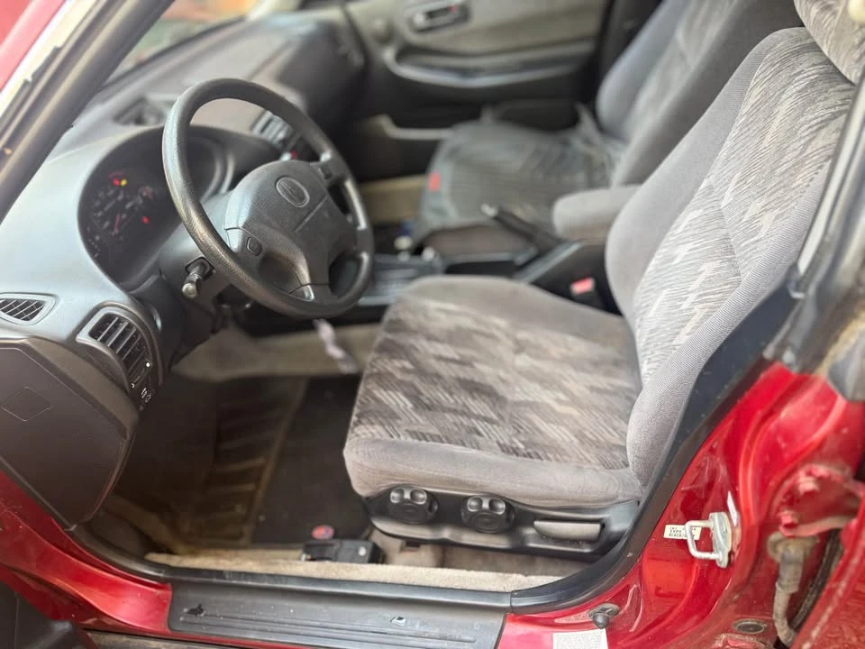 1998 Acura Integra 3rd Gen - Image 17 of 20