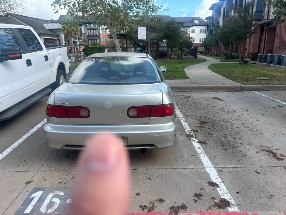 1998 Acura Integra 3rd Gen - Image 2 of 4