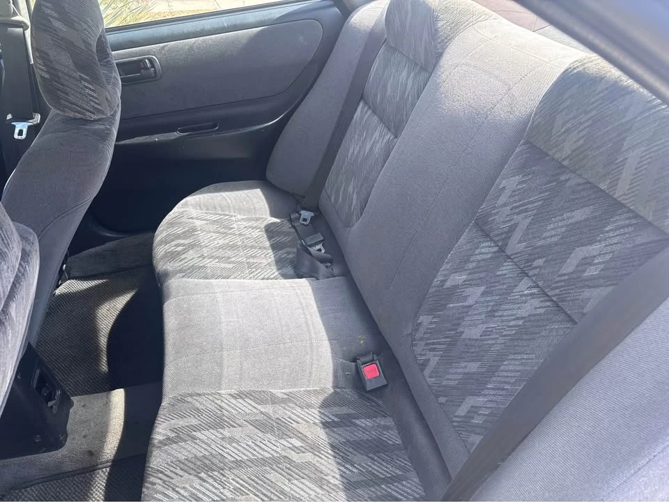 1998 Acura Integra 3rd Gen - Image 10 of 13