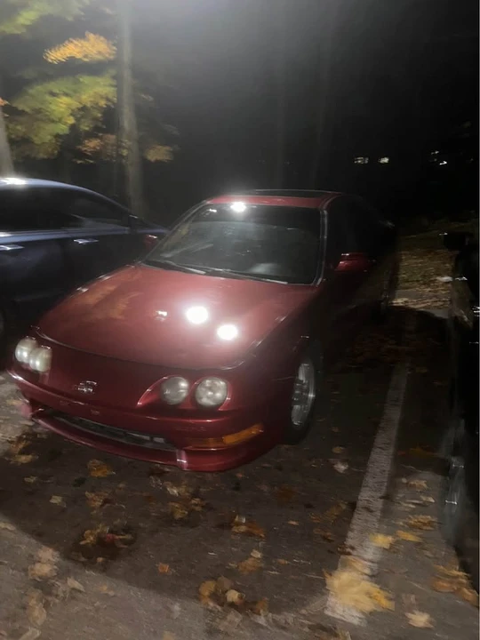 1998 Acura Integra 3rd Gen - Image 2 of 11