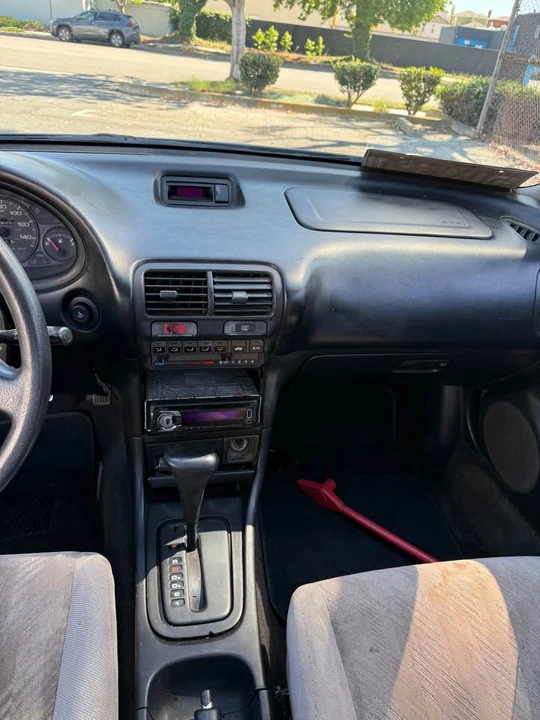 1998 Acura Integra 3rd Gen - Image 10 of 13