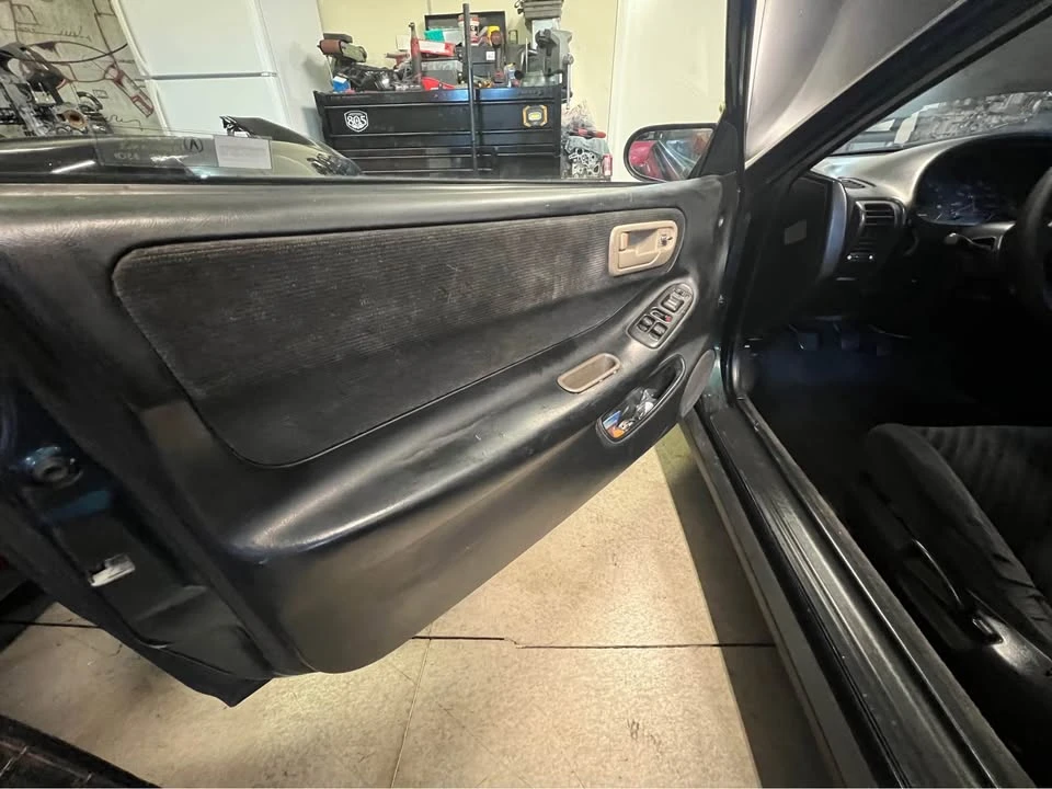 1998 Acura Integra 3rd Gen - Image 3 of 10