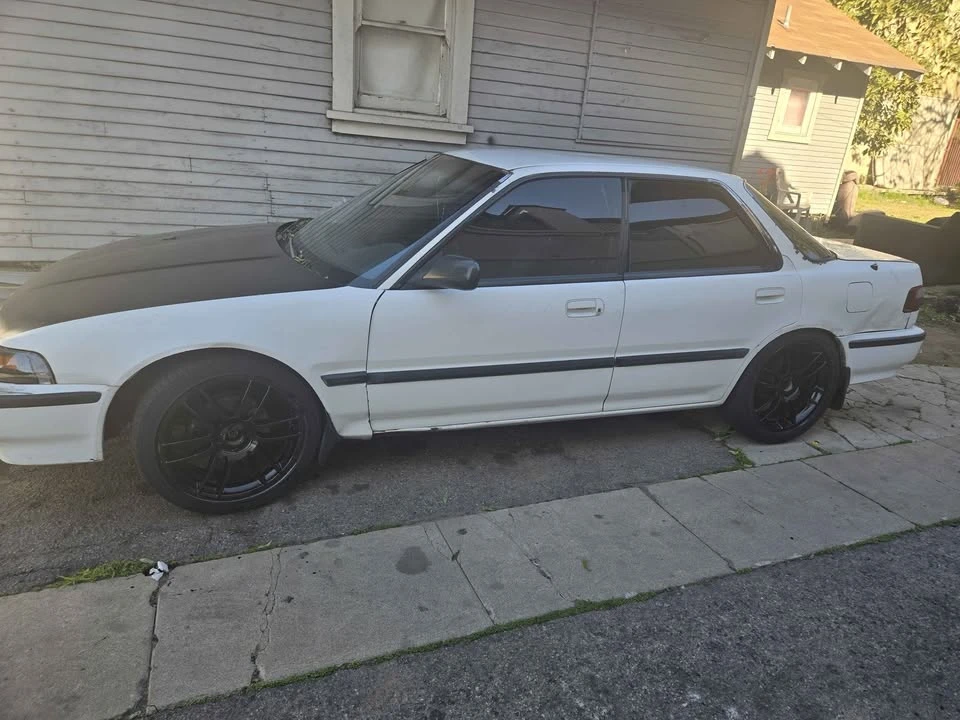 1998 Acura Integra 3rd Gen - Image 2 of 4
