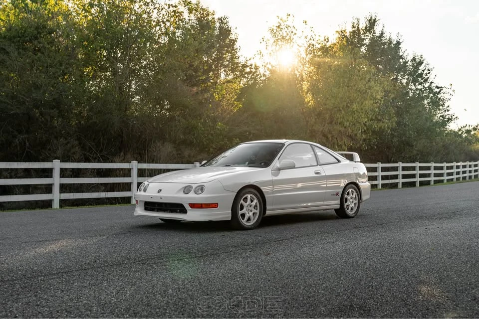1998 Acura Integra Type R 3rd Gen - Image 2 of 19
