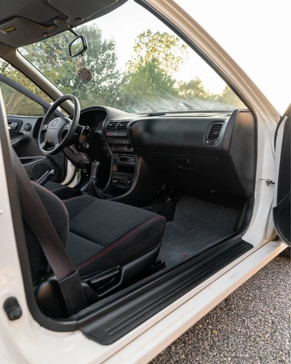1998 Acura Integra Type R 3rd Gen - Image 11 of 19