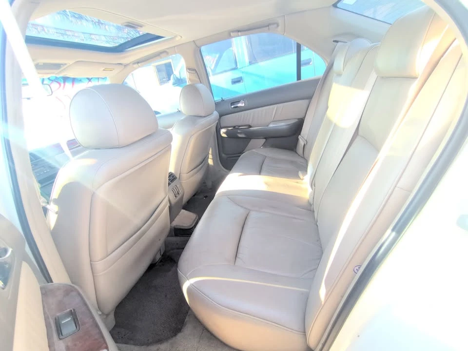 1998 Acura RL 1st Gen - Image 9 of 9