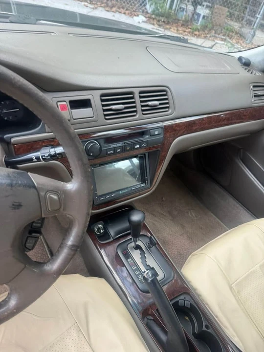 1998 Acura TL 1st Gen - Image 6 of 8