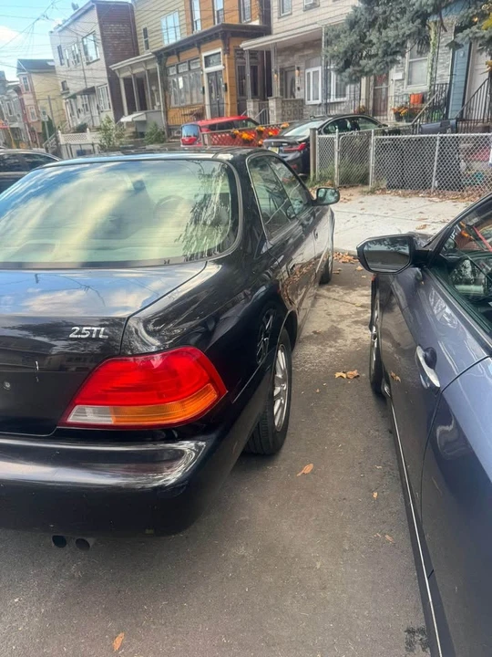 1998 Acura TL 1st Gen - Image 5 of 8