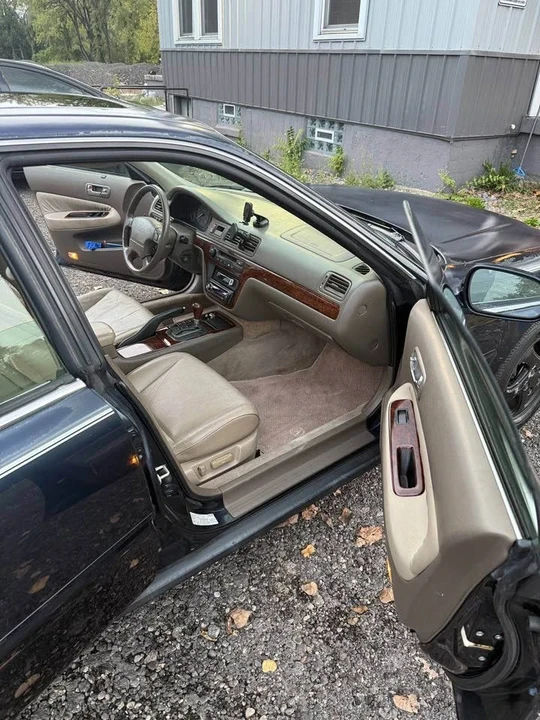 1998 Acura TL 2nd Gen - Image 9 of 10