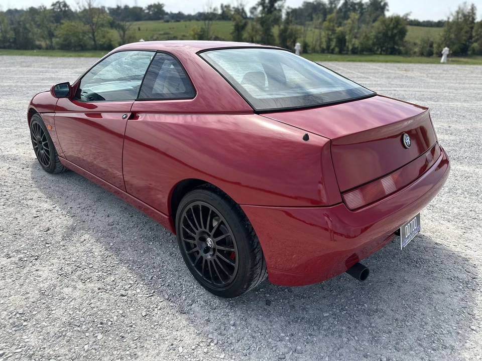 1998 Alfa Romeo 916 GTV & Spider - Image 24 of 31
