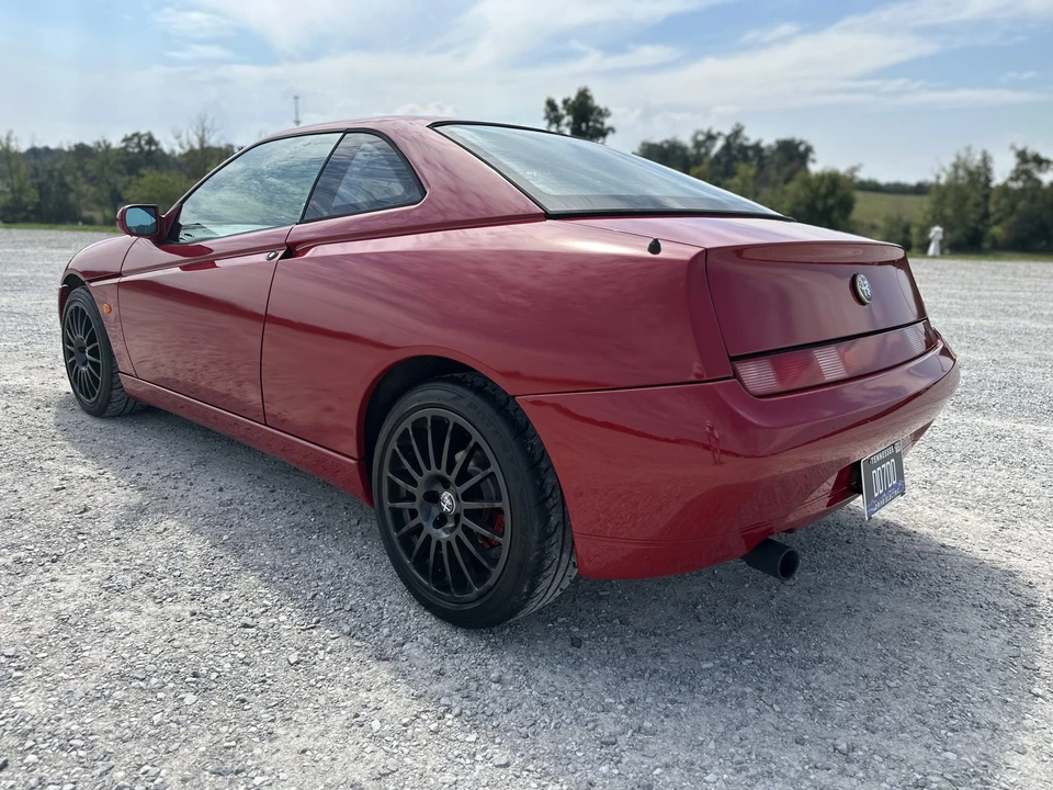 1998 Alfa Romeo 916 GTV & Spider - Image 25 of 31