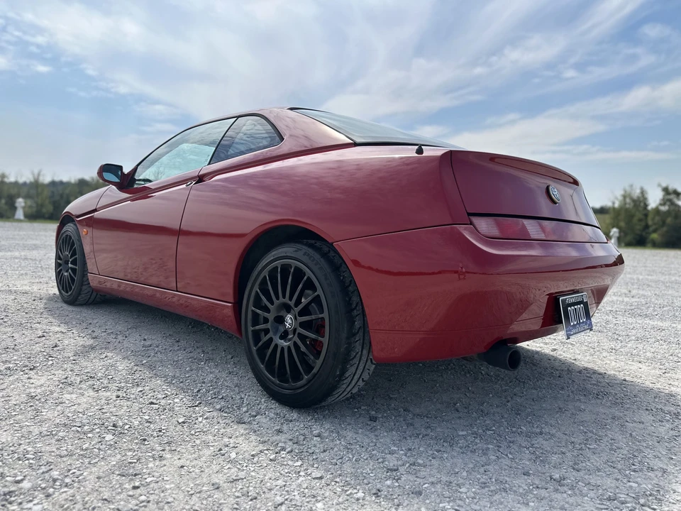 1998 Alfa Romeo 916 GTV & Spider - Image 26 of 31